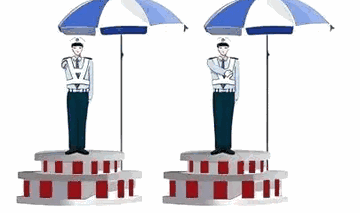 手捂胸口是变道